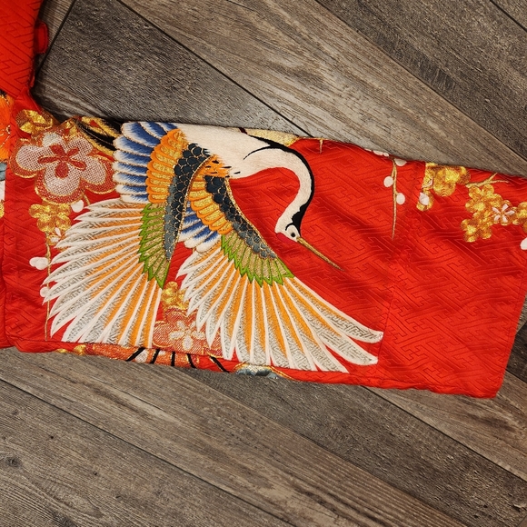Kimono Heavily Embroidered - Picture 3 of 16